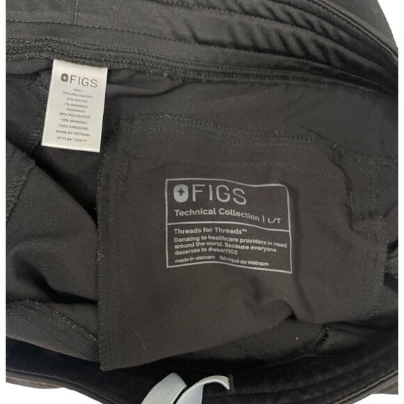Set of 2 pairs: Figs Technical Collection 2 Pants Black and Maroon Size: L/T - Picture 3 of 6